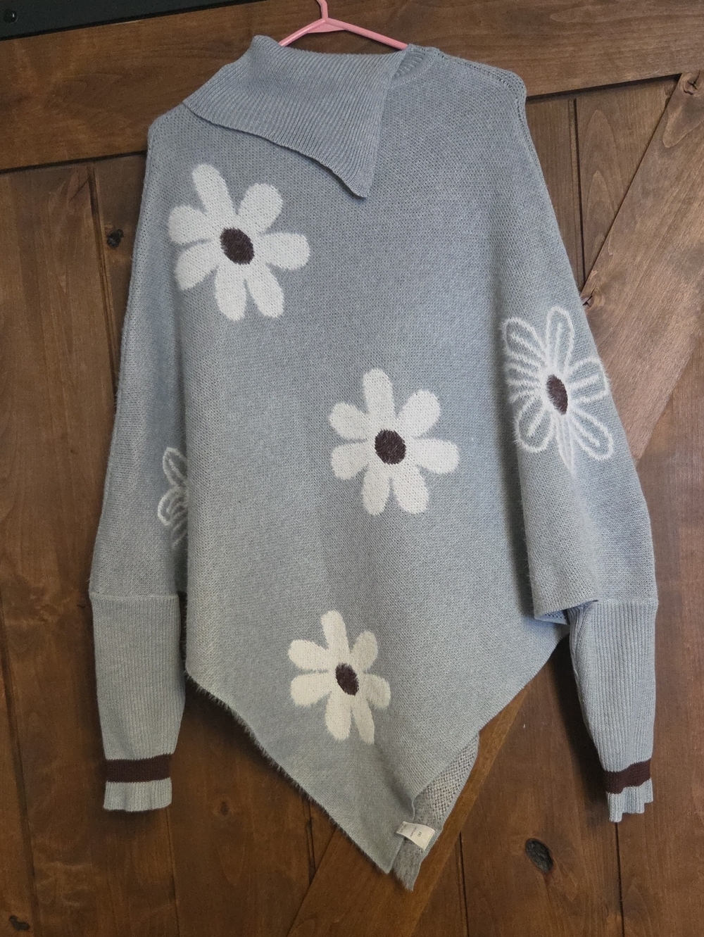 Light Gray Floral Poncho Sweater - Unbranded